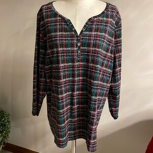 NWOT Karen Scott plus cotton blend plaid top round V neckline 3 buttons size 3X